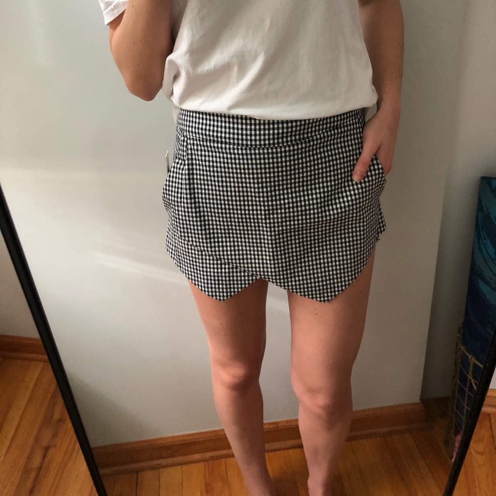 Design Lab gingham skort